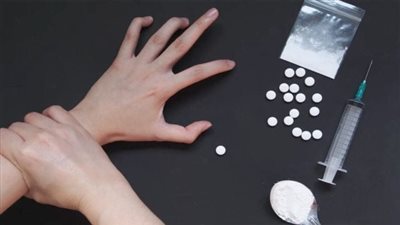 نائب يطالب بتشكيل لجنة لرصد المخالفات بمستشفيات علاج الإدمان