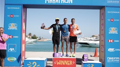  800 متسابق.. الاحتفال بالفائزين في سباق نصف ماراثون الجونة بنسخته الثالثة 