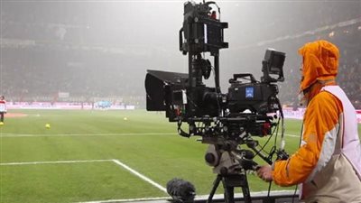 19 كاميرا تنقل مباراة الأهلي والزمالك في القمة 123 