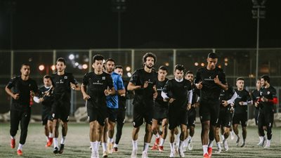 تدريبات بدنية للاعبي الزمالك بفندق الإقامة في الإسماعيلية