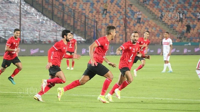 لاعبو النادي الأهلي