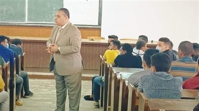 حياه كريمة.. استمرار ندوات محو الأمية بجامعة الزقازيق بالشرقية