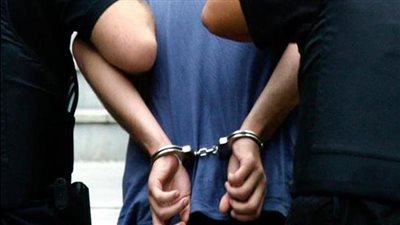 القبض على سائق توك توك أشعل النيران في مواطن بدار السلام