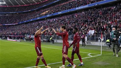 بايرن ميونخ يفوز على فرايبورج 1/2 ويعزز صدارة الدوري الألماني