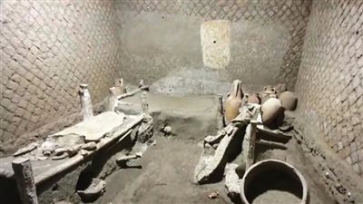 غرفة للعبيد.. اكتشاف أثري جديد في بومبي الإيطالية 