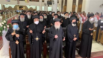 إيبارشية أسوان تحيي ذكرى أربعين الأنبا هدرا 