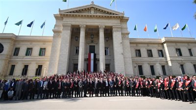 رغم العاصفة الترابية، 3 جامعات تعلن انتظام الدراسة بها اليوم