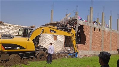 الموجة الـ 18 بأسيوط.. إزالة 18 حالة تعد على أراض من أملاك الدولة بمنفلوط 