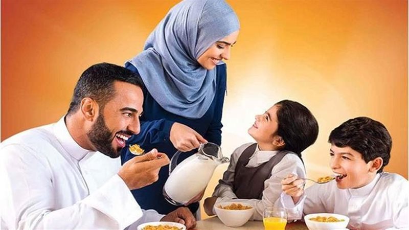 حكم الكلام على الطعام