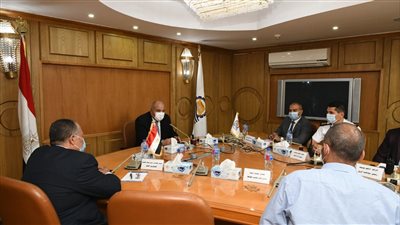 ٢٥ مليون جنيه لتطوير مجمع المواقف بمدينة قنا 