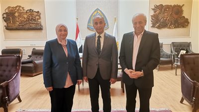 تعزيز التعاون بين جامعة الزقازيق ومستشفيات الصحة بالبحر الأحمر وسيناء