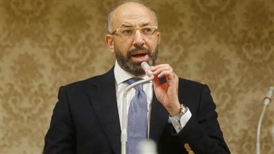 حسام المندوه الحسيني يوجه التحية للمنتخب من داخل مجلس النواب