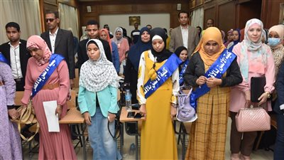 دقيقة حداد بمباريات جامعة الأقصر للكرة الخماسية على روح عميد كلية الألسن