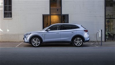  إم جي الصينية تطلق MG4 الكهربائية لمنافسة عمالقة أوروبا