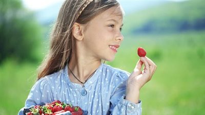 أعراض الأملاح عند الاطفال.. وطرق العلاج