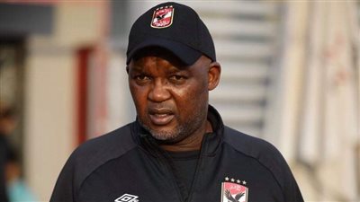 موسيماني يحذر لاعبي الأهلي من الوزن الزائد بعد الإجازة