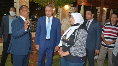 محافظ سوهاج يفتتح حديقة 