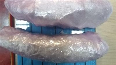 ضبط راكبة فرنسية حاولت تهريب مخدر الإكستازي حول جسدها بمطار القاهرة