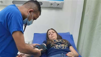 الإعلامية إيمان عز الدين تتعرض لأزمة صحية مفاجئة وتدخل المستشفى