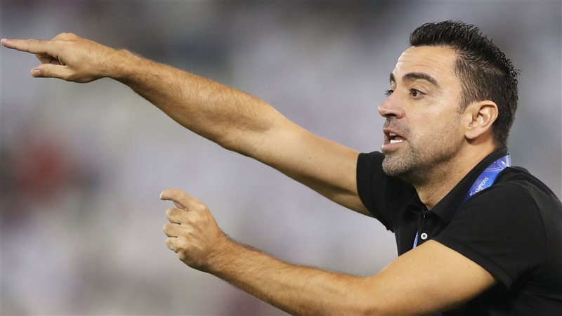 تشافي هيرنانديز مدرب
