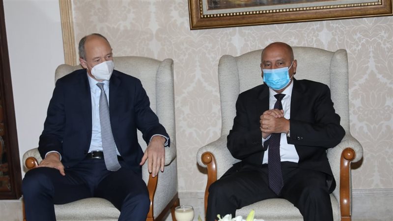 وزير النقل يلتقي