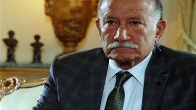 شاهد| توافد المشيعين على مسجد الشرطة بـ6 أكتوبر لوداع أحمد خليل 