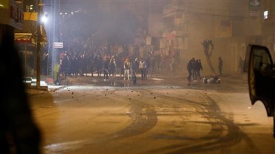 تونس تشتعل.. مقتل شاب.. حرق مركز للحرس الوطني وانسحاب الأمن | فيديو