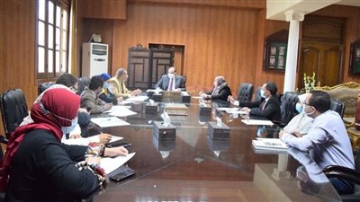 فريق بحثي بجامعة بني سويف يحصل على براءة اختراع في تكنولوجيا النانو