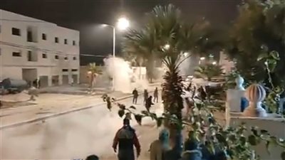  بعد تجدد المواجهات بين الشرطة والمتظاهرين.. دعوة للإضراب العام في تونس غدًا