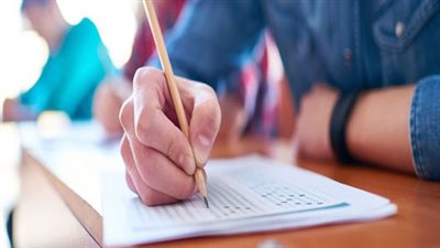 تفسير حلم عدم الاستعداد للامتحان وعلاقته بالتعرض للأزمات وتأخر الزواج 