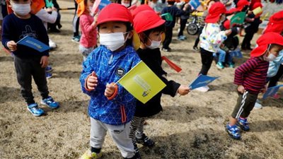 اليابان تمنح كل مراهق 900 دولار ينفقها كيف يشاء