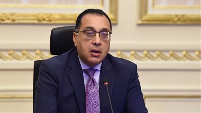 مدبولي يشيد بتنفيذ أعمال تصميم إضاءة قصر محمد على باشا بشبرا