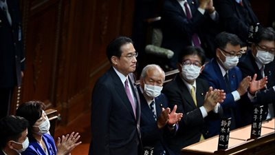 انتخاب فوميو كيشيدا مجددًا رئيسًا لوزراء اليابان