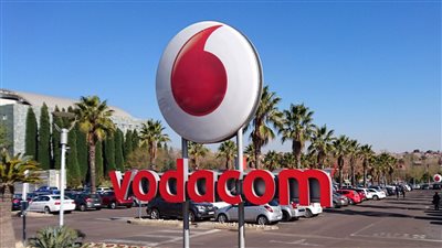 بعد إعلان الرقابة المالية.. تفاصيل صفقة استحواذ فوداكوم على حصة فودافون 