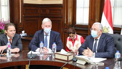 مباحثات مصرية هولندية للتعاون في مجالات الابتكار الزراعي وتحقيق التنمية المستدامة
