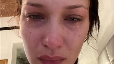 دموع بيلا حديد تتصدر جوجل في السعودية