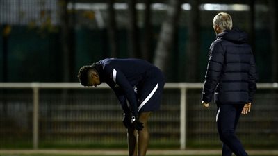 يسير على عكازين.. تفاصيل إصابة بول بوجبا في تدريبات منتخب فرنسا