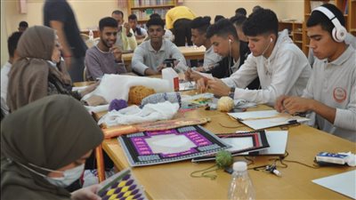 شباب الملتقي الثقافي الثامن لأهل مصر يزور مدينة الاثاث بدمياط