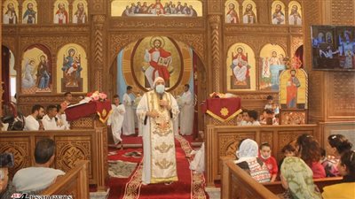 الأنبا فيلوباتير يدشن كنيسة العذراء في أبو قرقاص 