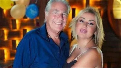 التحقيق في اتهامات متبادلة بين مصطفى فهمي وطليقته بالسرقة