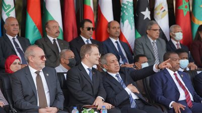 سفير بريطانيا يزور مقر الأكاديمية العربية للعلوم والتكنولوجيا