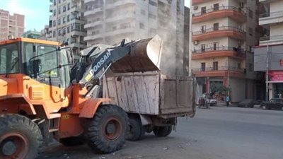 تكثيف حملات النظافة ورفع تراكمات القمامة بشوارع الشرقية 