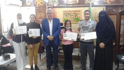 تعليم الإسماعيلية تكرم الطلاب الفائزين في مسابقة متحف التعليم| صور