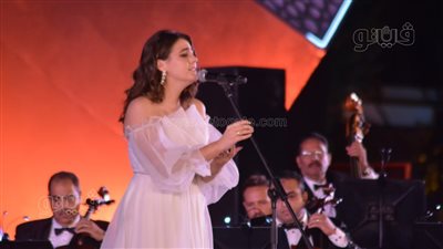 أبناء الأوبرا يتغنون بألحان الموجي والشريعي والرحباني بمهرجان الموسيقى العربية الليلة|صور