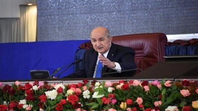 تعديل وزاري يطيح بـ 3 وزراء في الجزائر