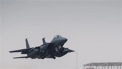 الجيش الأمريكي يعلن تدمير 3 أنظمة جوية للحوثيين 