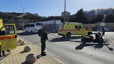 إصابة مجندة بعملية طعن على حاجز النفق جنوب القدس 