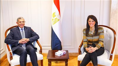 المشاط: تعزيز الاستفادة من الأقمار الصناعية المصرية في مجال متابعة تنفيذ المشروعات الاستثمارية