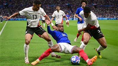 أولمبياد باريس، منتخب فرنسا يعزز تقدمه أمام مصر بالهدف الثالث