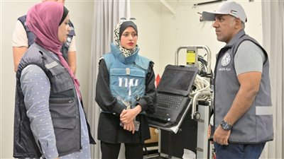 المستشفى الإماراتي الميداني برفح الفلسطينية يستقبل وفدًا من الصحة العالمية
